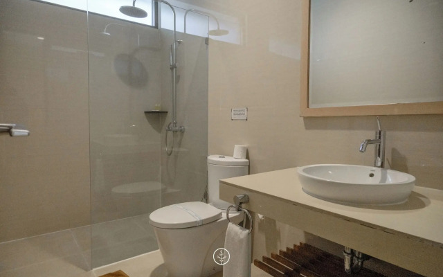 Magenta Hill View Villa 6 bedrooms with a private slide pool