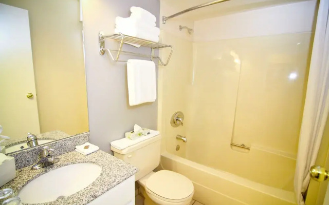 Heron's Landing Hotel