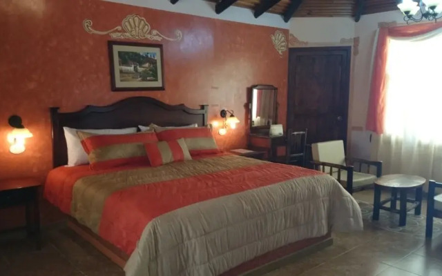 Hosteria El Surillal