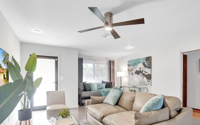 Stunning Waterfront 3BR with Heated POOL