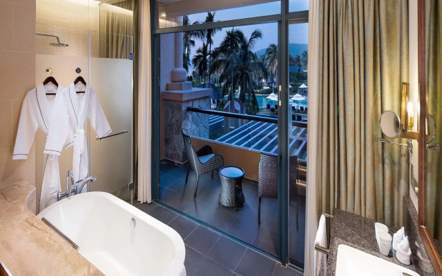 Hilton Sanya Yalong Bay Resort & Spa