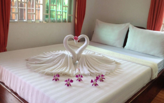 Relax Bungalows