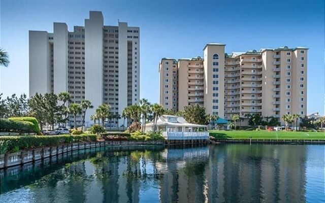 Villa 43 by RedAwning