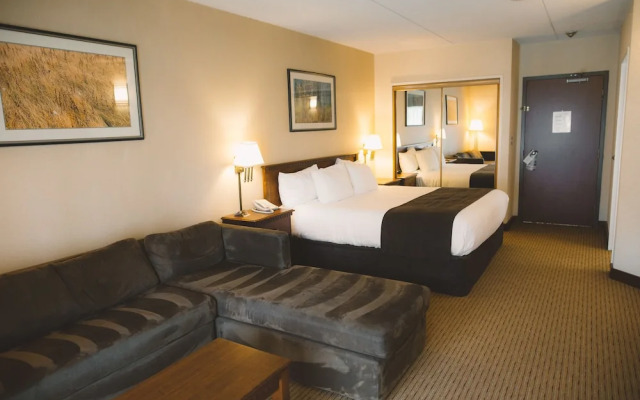 Elkhorn Resort, Spa, & Conference Centre