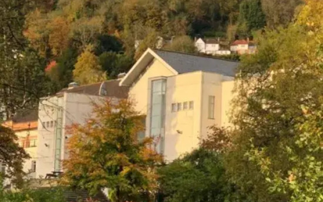 Spacious town house with great view