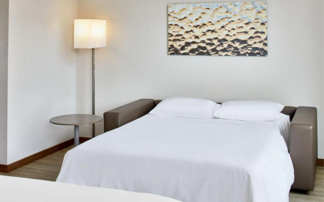 AC Hotel by Marriott National Harbor Washington, D.C. Area