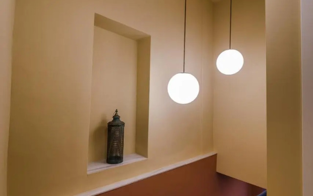 Stylish Studio Apartment - 1 House