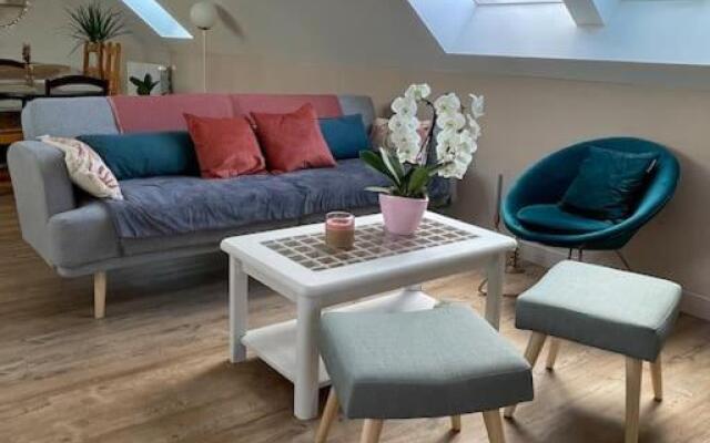 Appartement cosy sous les toits