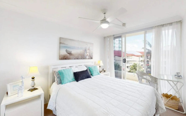 Southern Cross Beachfront Holiday Apartments