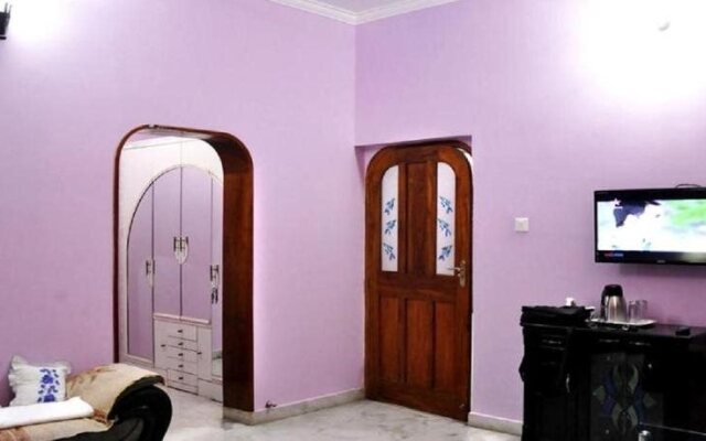 Riya Palace