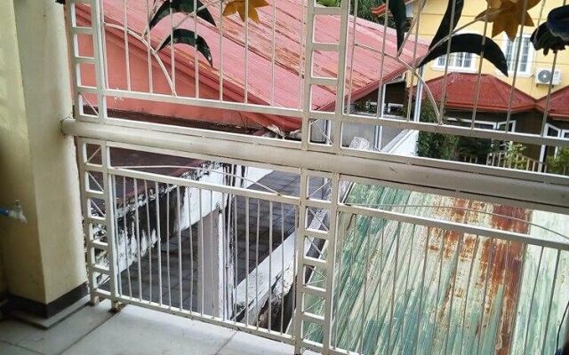 Garces Budget Apartelle