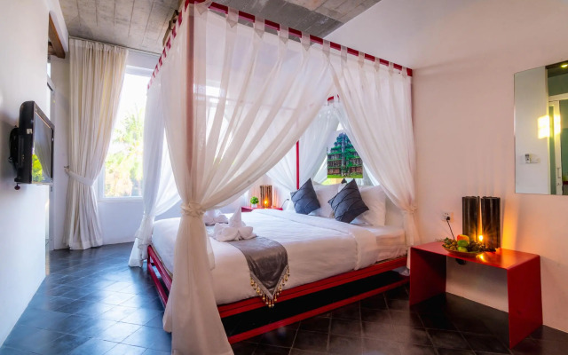 Light Stone Residence