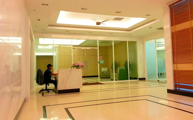 Mansion One Suites by Merlene