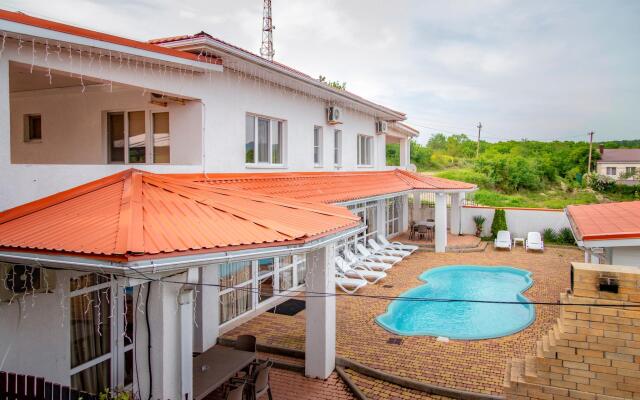Villa Residence White House
