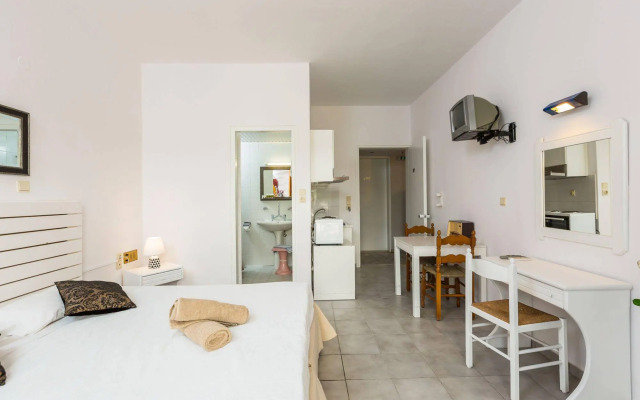 Castello Bianco Aparthotel