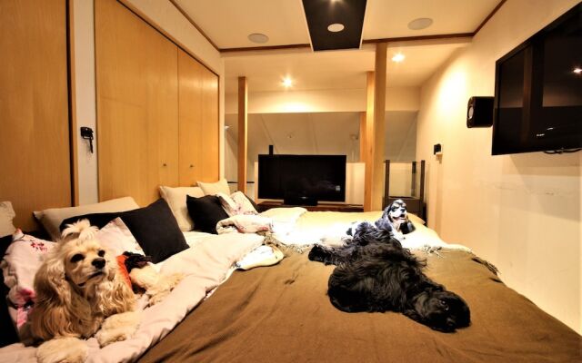 Sapporo Hiraoka Dog Hotel
