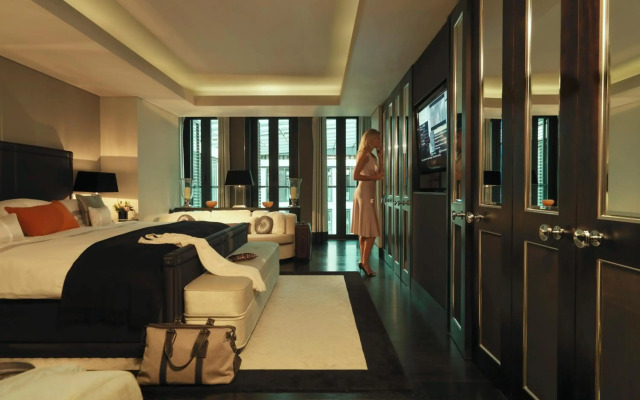 Grosvenor House Suites