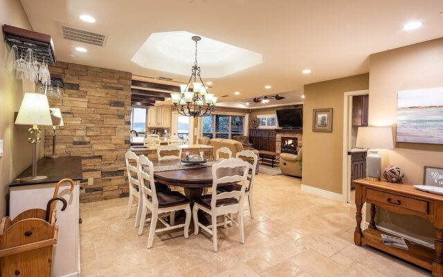 Hummingbird Hideaway 4 Bedroom Home