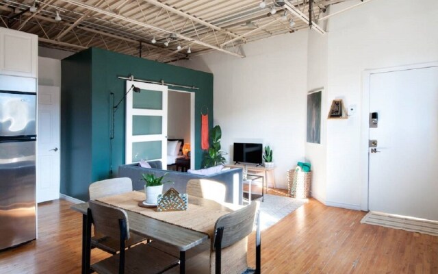 Artistic 1BR in Mile End by Namastay