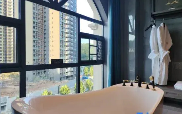 HEBE Zhenyue Hotel (Jixing Financial Plaza)