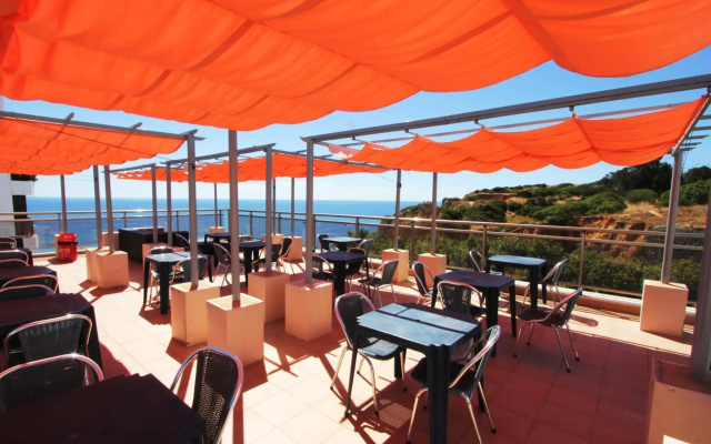 Carvi Beach Hotel