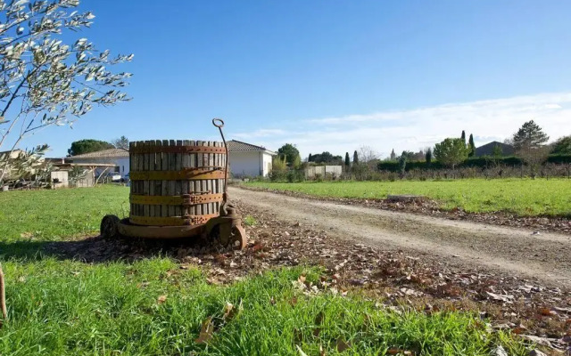 Maison calme avec jardin et parking privés