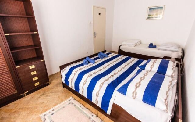 Sea View - 7 m From Beach - A1