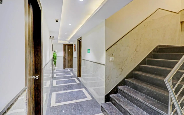 Oyo Townhouse 625 Hotel Viroha Near Delhi Airport
