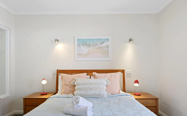 Sea Foam Villas