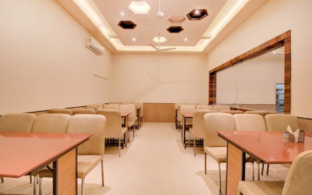 Capital O 44207 Hotel Krishnaraj