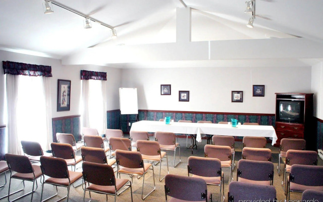 SureStay Hotel by Best Western North Vancouver Capilano