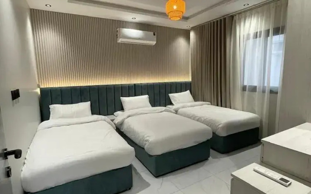 Self Check-In Apartments by MehadStay