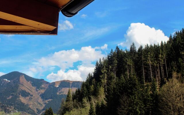 Luxury Chalet in Zell am See With Terrace