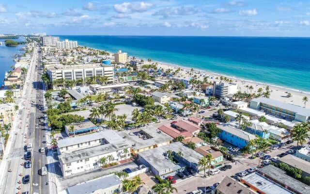 Hollywood Beach Inn