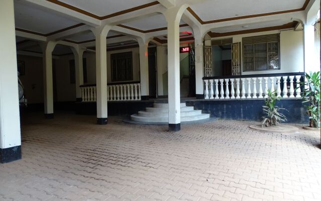 Angel's Castle Hotel