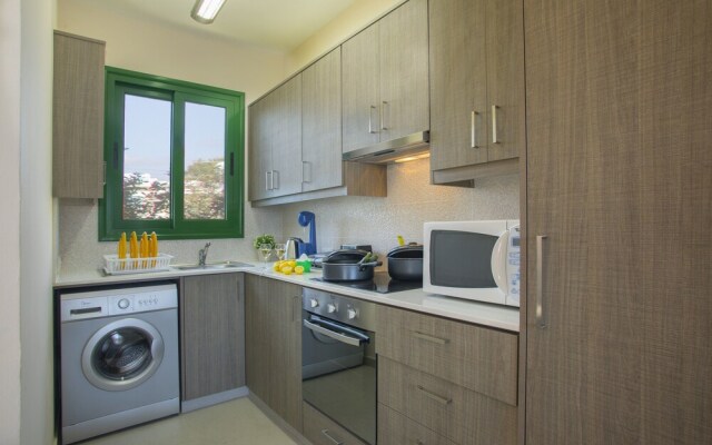 Protaras Olive Suite