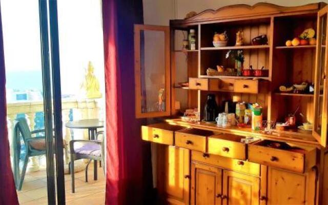 Ashram Villa Sunshine