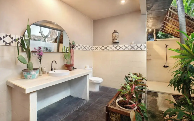 Seminyak Seagrass Villa