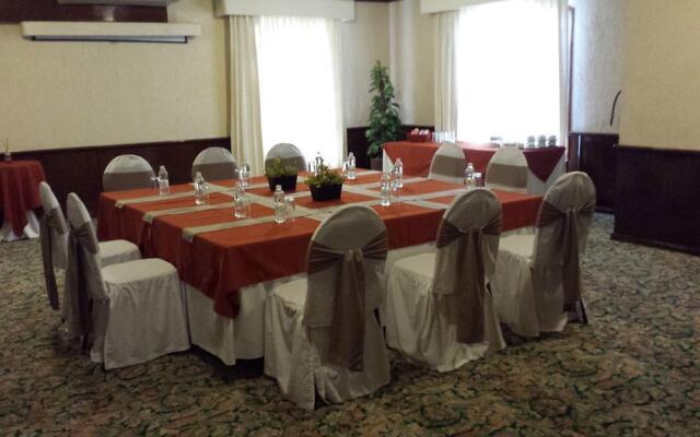 Hotel Grand Plaza La Paz