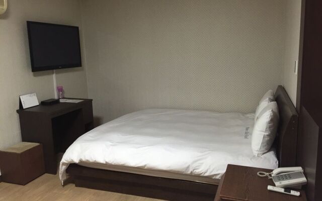 Mainstay Hotel Suwon