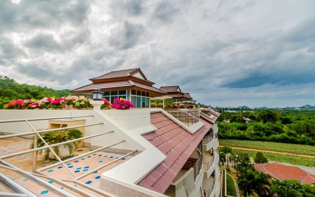 Sea View Hua Hin Condos