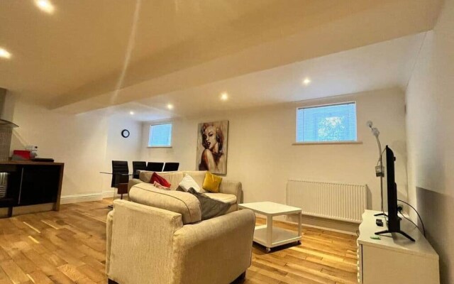 Inviting 1-bed Apartment in Banbury