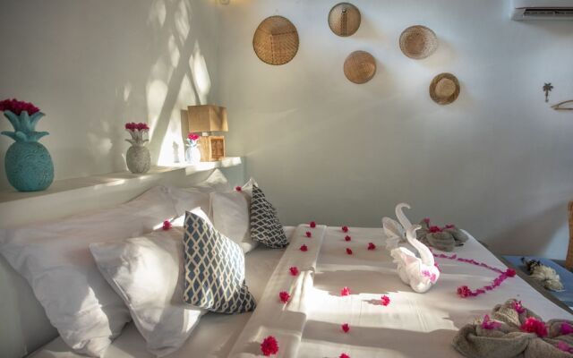 The Bambu Huts