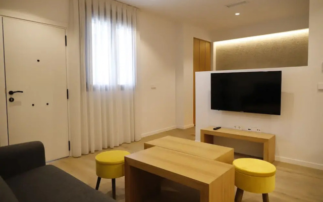Medina Homes Puente Romano