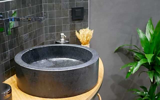 Le Lavoir Des Capucins (Adults Only)