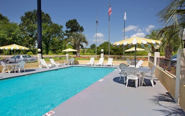 Days Inn By Wyndham Ladson Summerville Charleston