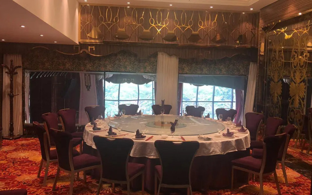 Virtuous World Hotel