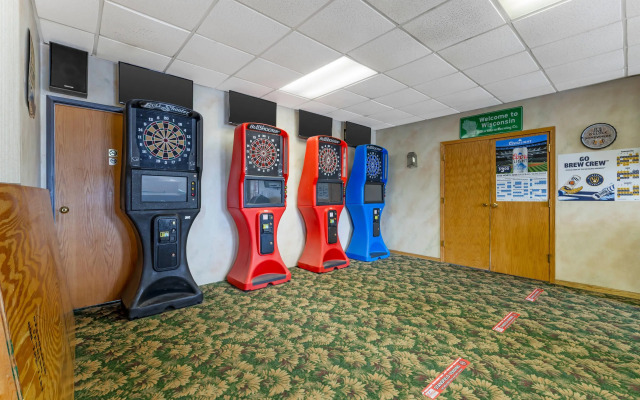 Quality Inn Mauston I-90