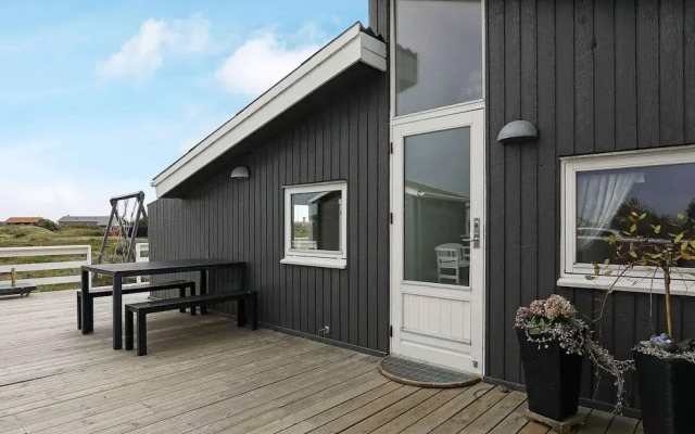 8 Person Holiday Home in Ringkobing