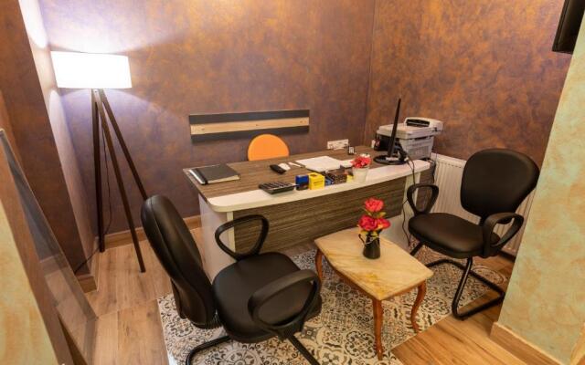 Royal Taksim Suites